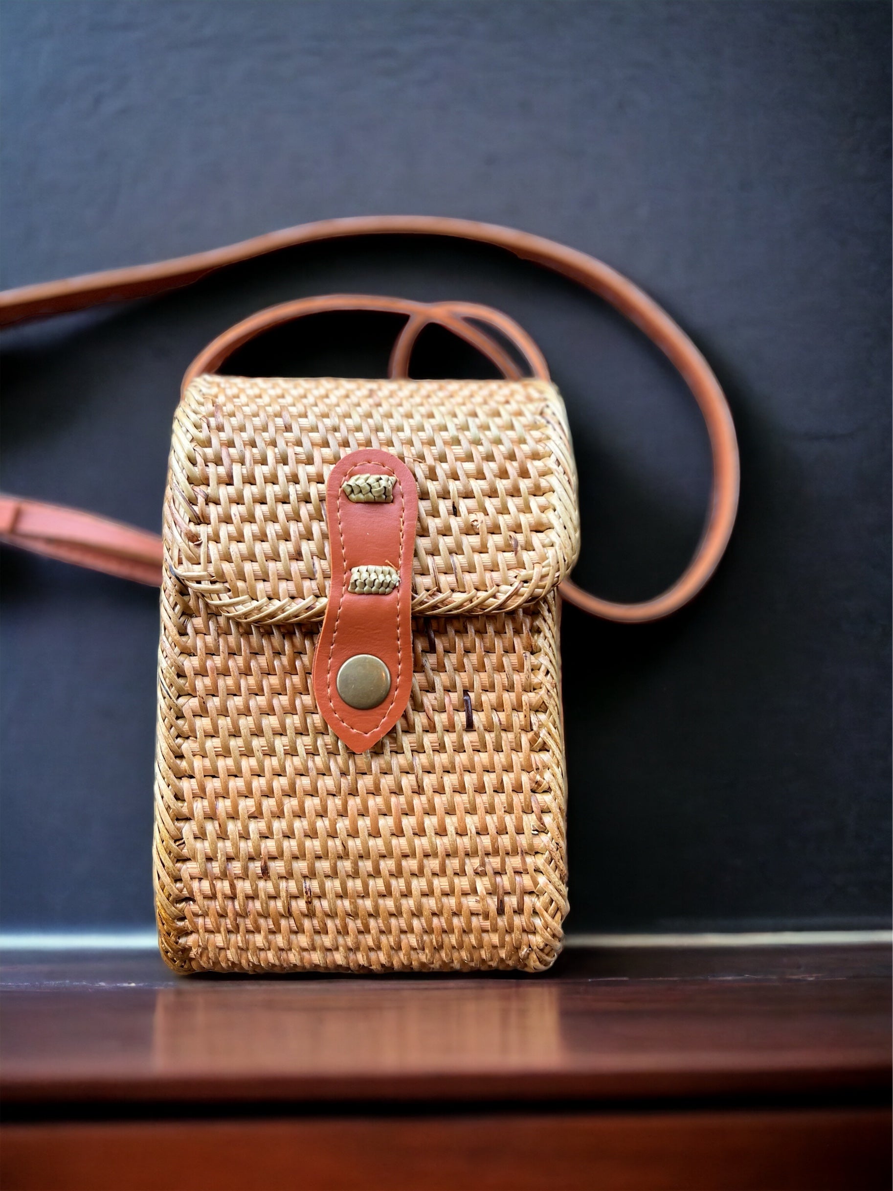 Urban Chic Mini Messenger Crossbody Rattan Bag