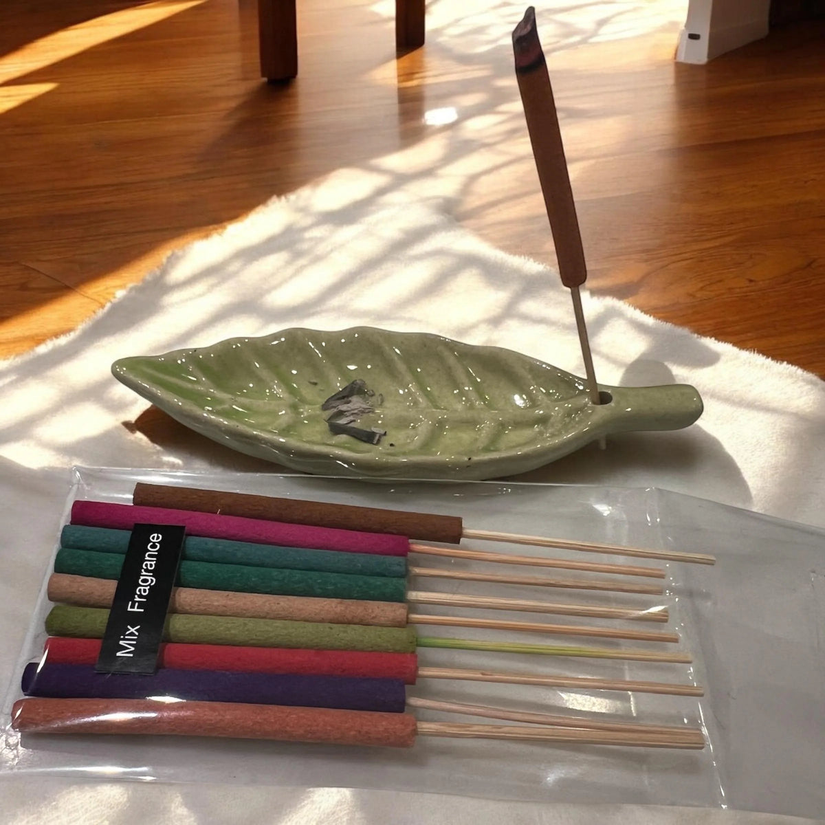 Tea light and holder